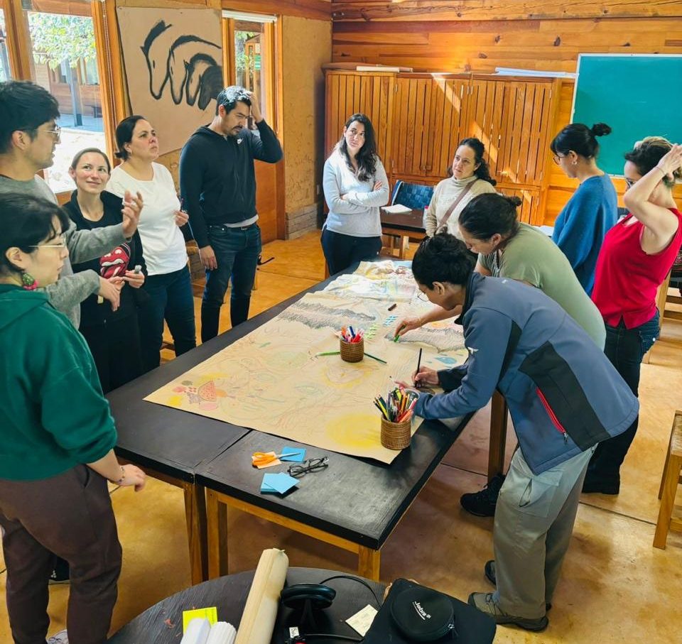 Foto de Daniela Quinzaños Conexión con la naturaleza, pensamiento sistémico, educación para la sostenibilidad, conexión, reflexión, proyectos de investigación acción y participativa